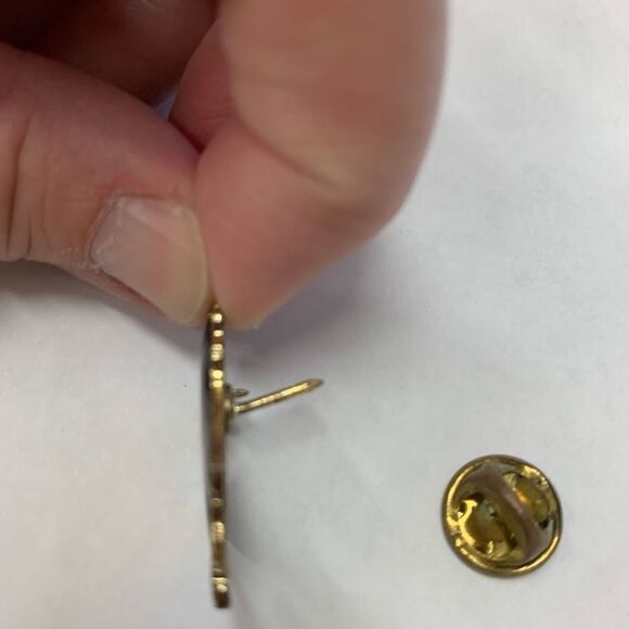 Vintage Moose Enamel Lapel Pin - Picture 4 of 5